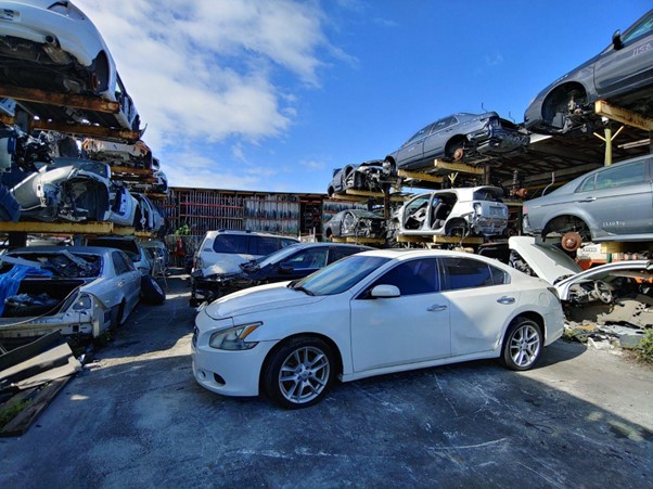 Sunshine State's New Dawn: Revitalizing Spaces with Junk Car Removal